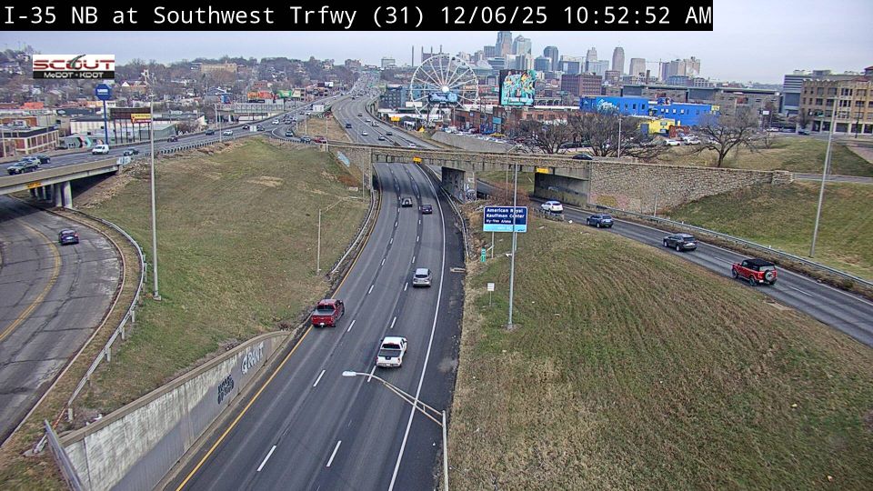 Kansas City: I-35 N @ SW TRAFFICWAY