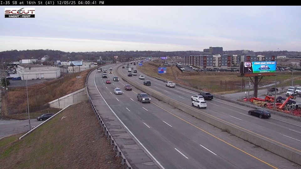 North Kansas City: I-35 S @ E 16TH ST