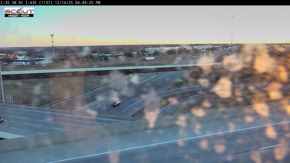 Lenexa: I-35 S @ I-435