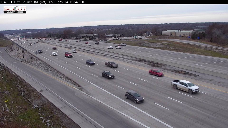Kansas City: I-435 E @ HOLMES RD