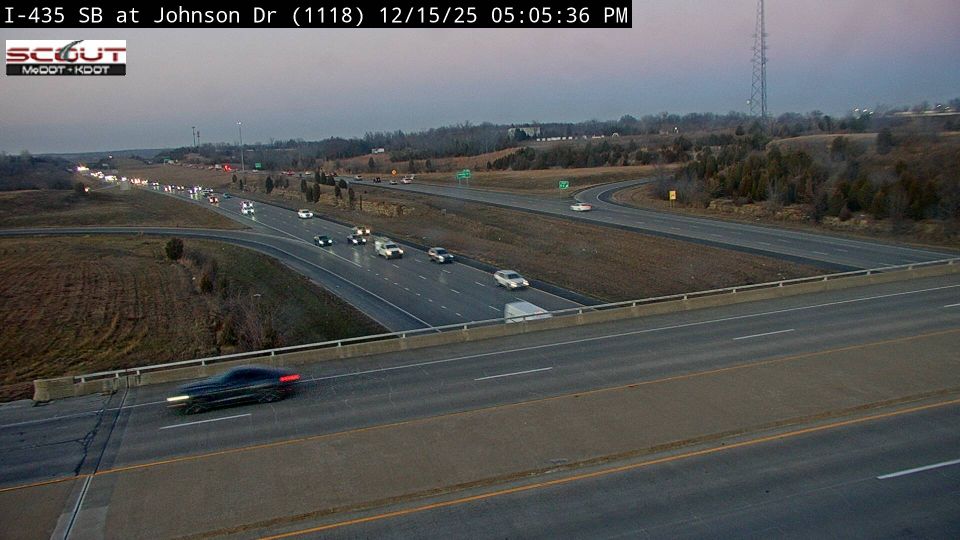 Shawnee: I-435 S @ Johnson Drive