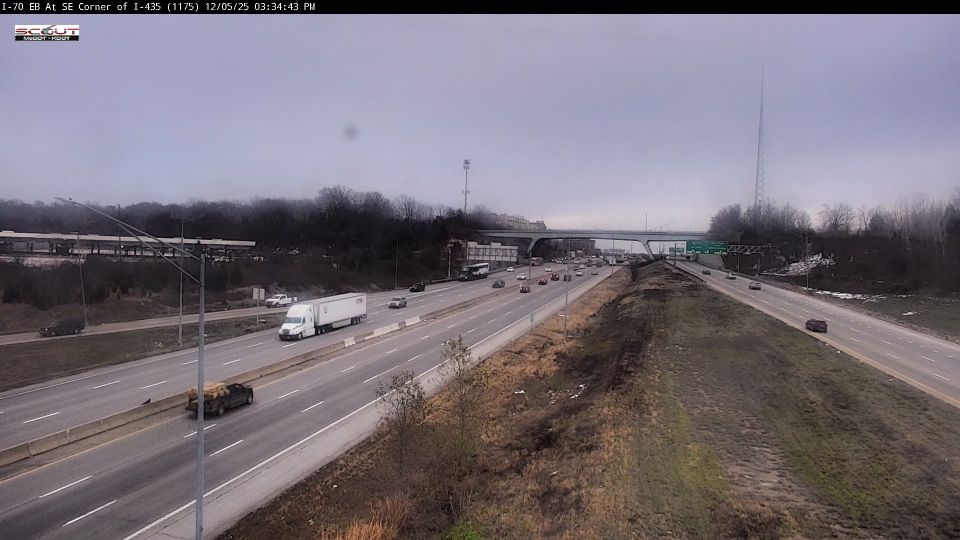 Kansas City: I-70 EB @ SE Corner of I-435