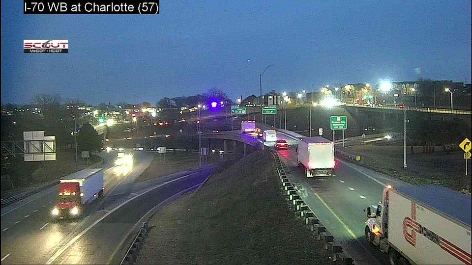 Kansas City: Central Business District KC: I-70 W @ CHARLOTTE