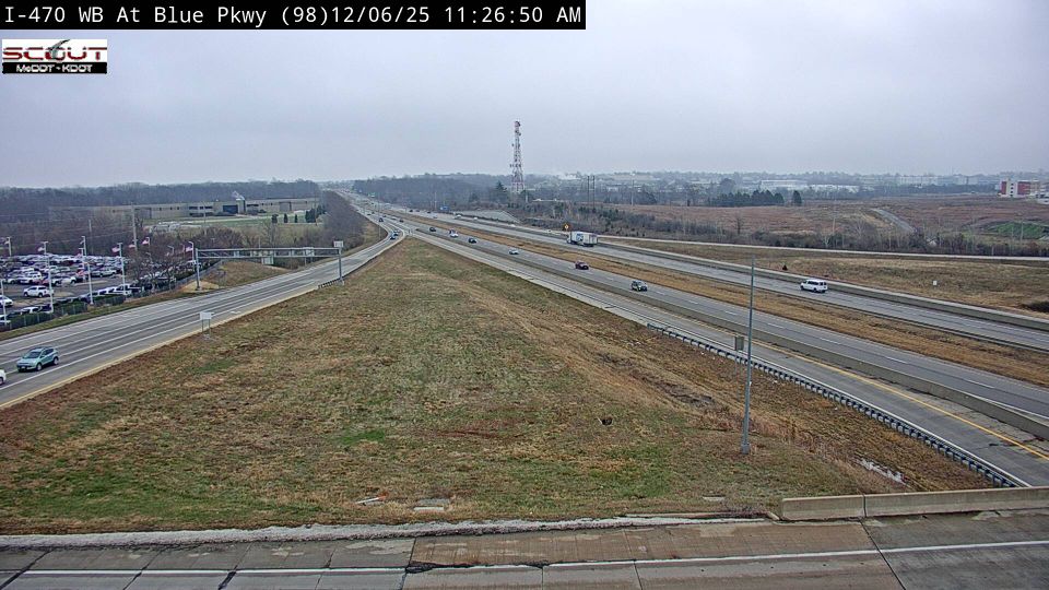 Lee's Summit: I-470 W @ BLUE PARKWAY