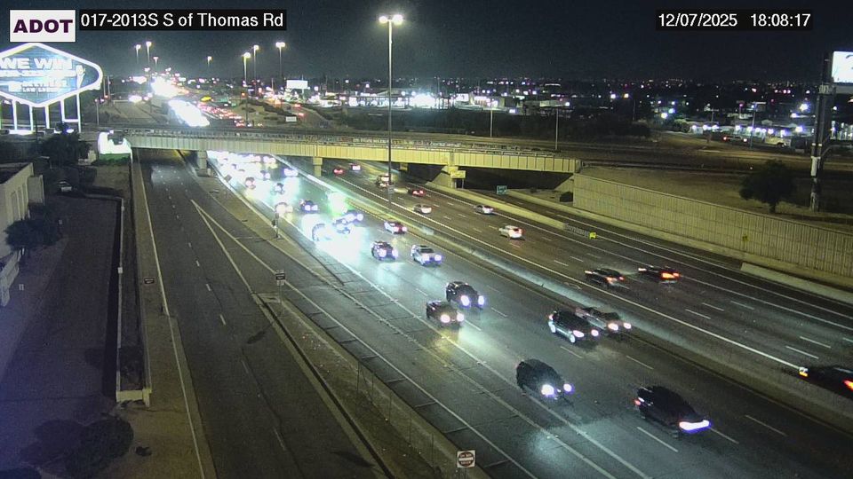 Phoenix › South: I-17 SB 201.39 @S of Thomas