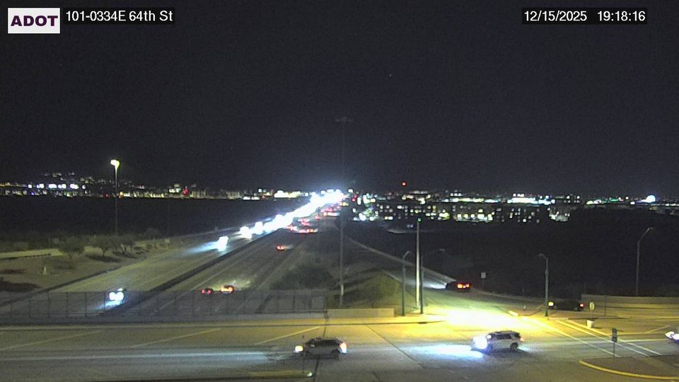 Phoenix › East: I-101 EB 33.40 @64th St