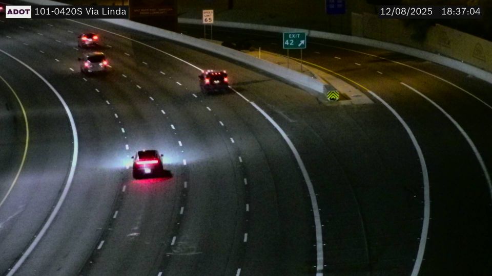 Scottsdale › South: I-101 SB 42.00 @Via Linda