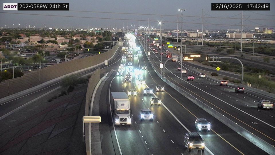 Phoenix › West: SR-202 WB 58.90 @24th St