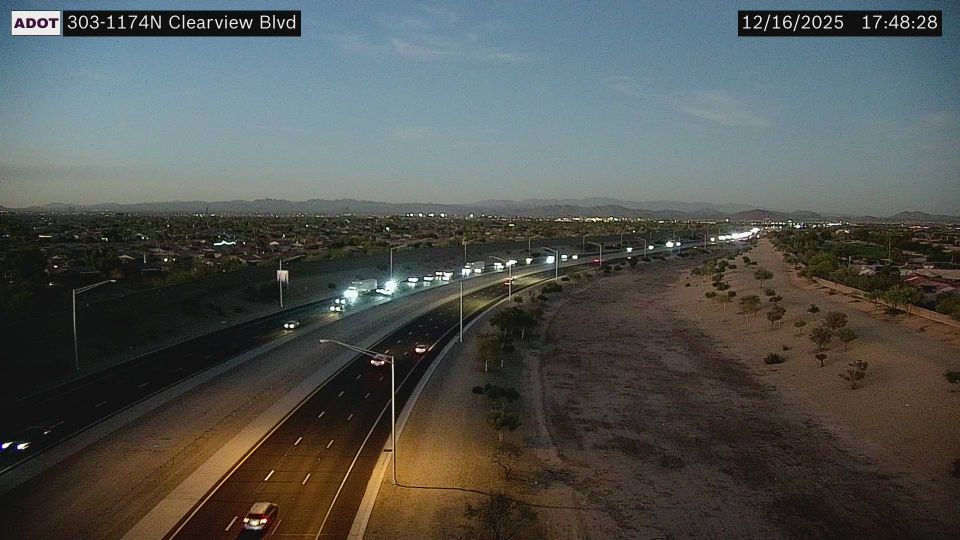 Surprise › North: SR-303 NB 117.40 @Clearview Blvd