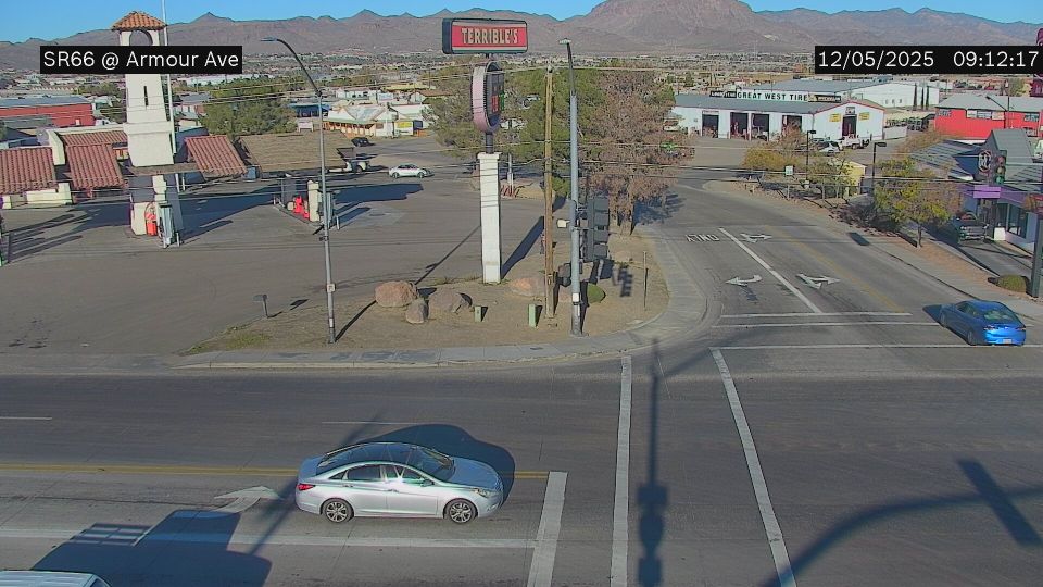 Kingman › North: SR-66 NB 56.90 @Amour