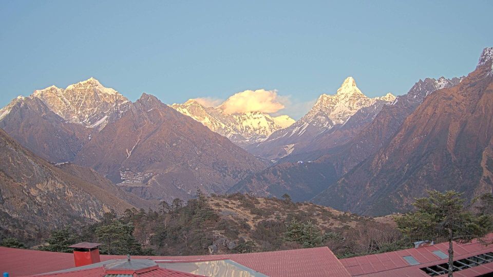 Khumjung: Mount Everest