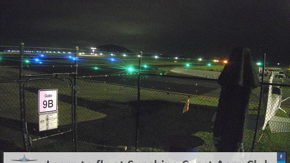 Burketown › North: YBSU - Sunshine Coast Airport -> Facing North