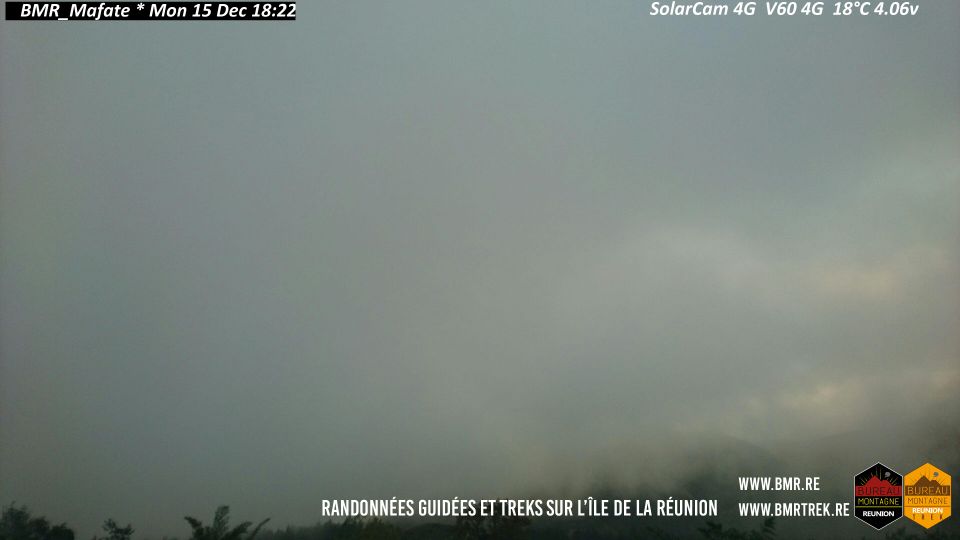 Saint-Paul › North: Col de Fourche - Col des Bœufs - Piton des Calumets - Mafate