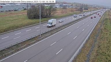 Eklanda › East: Söderleden Sisjö Golfbana Västra österut