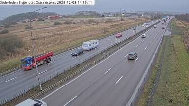 Eklanda › East: Söderleden Sisjö Golfbana Östra österut