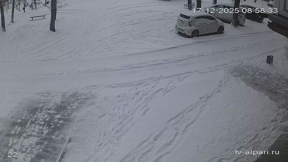 Шелеховское городское поселение: 1-й микрорайон: 1м-он 16дом во двор