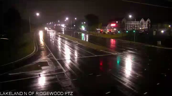 Jackson: Lakeland Dr at Ridgewood Rd