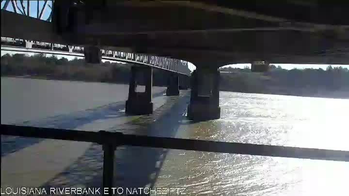 Natchez: MS River Bridge in