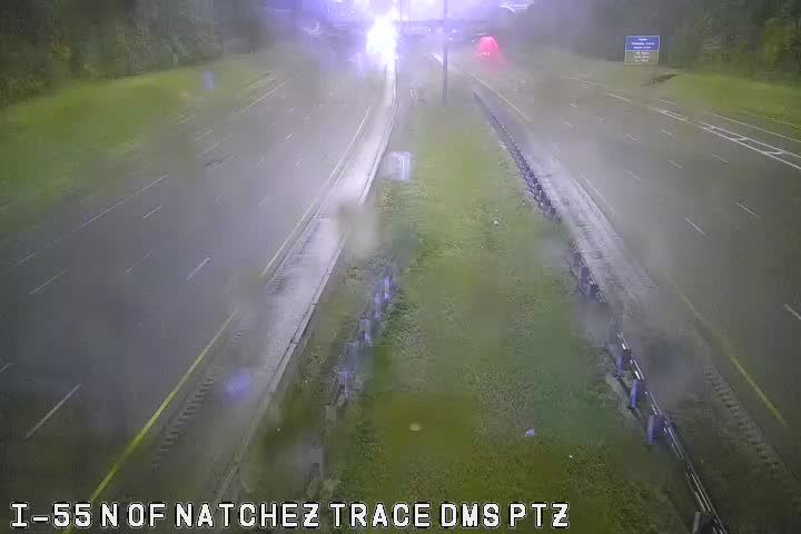 Ridgeland: I-55 North at Natchez Trace