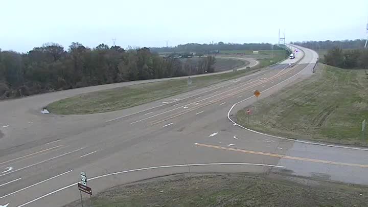 Shives: US 82 at Mississippi River Bridge AR