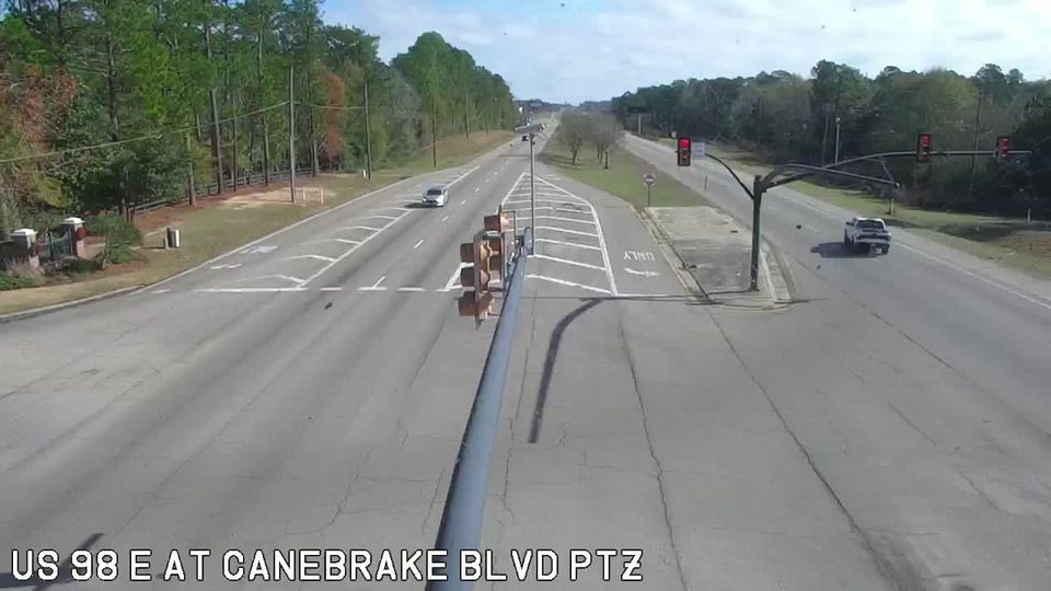 Clyde: US 98 at Canebrake Blvd