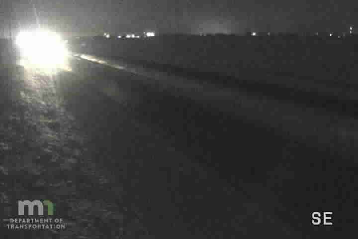 Wastedo: US 52: T.H.52 NB @ 100th Ave (MP 88)