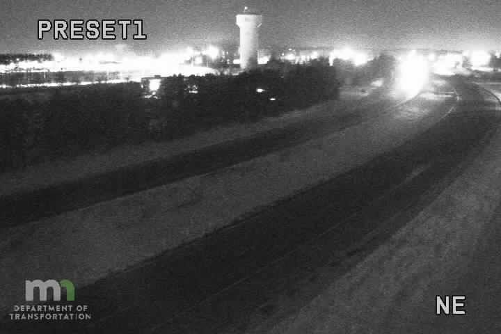 Lino Lakes: I-35W: I-35W NB S of Co Rd 23 (MP 35.7)