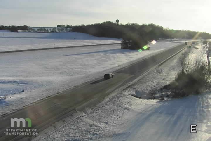 Pine Island: US 52: T.H.52 SB @ Main St (MP 72.1)