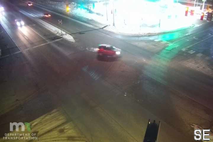 Savage: MN 13: T.H.13 WB @ Lynn Ave