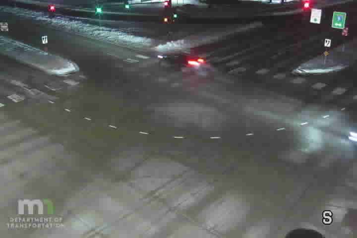 Chanhassen: MN 5: T.H.5 WB @ Dell Rd