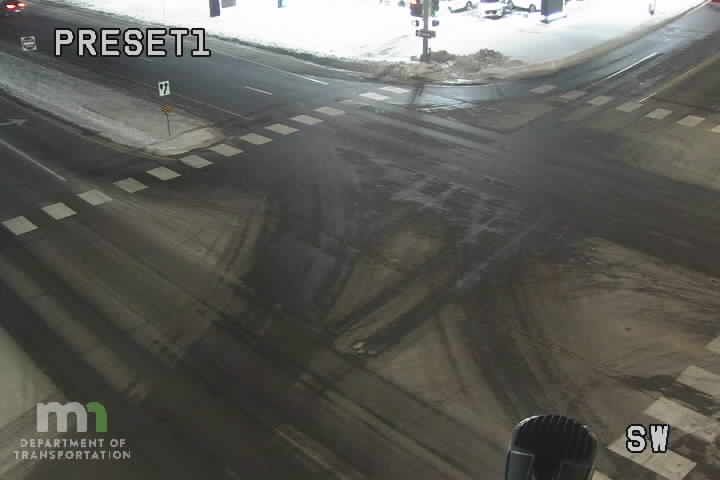 Vadnais Heights: US 61: T.H.61 NB @ Willow Lake Rd