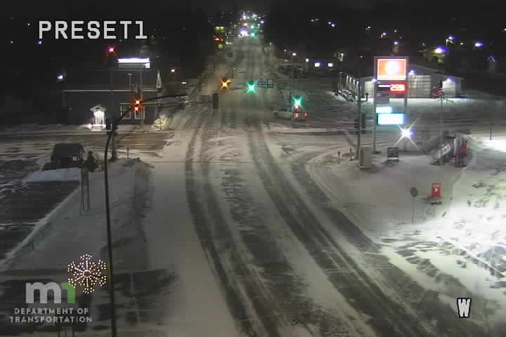 Two Harbors: MN 61: T.H.61 EB @ 4th St