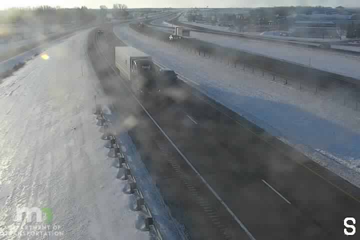 Owatonna: I-35: I-35 NB @ Co Rd 9 (MP 45.4)