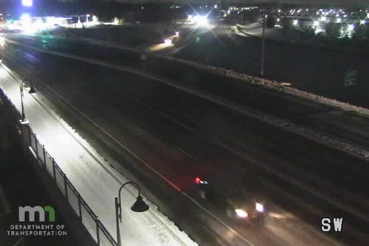 Lino Lakes: I-35W: I-35W SB @ Co Rd 23 (Lake Dr)