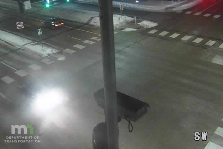 Roseville: MN 51: T.H.51 NB @ Roselawn Ave