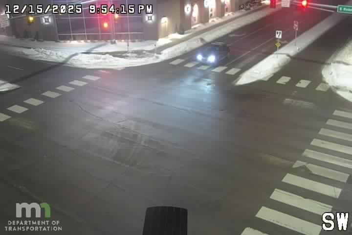 West St. Paul: MN 3: Robert St NB @ Wentworth Ave