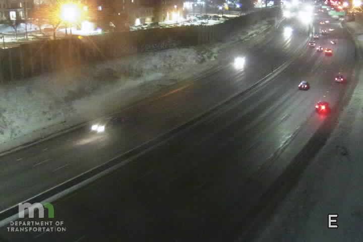 Minneapolis: Seward: I-94: I-94 EB E of Cedar Ave (20th Av)