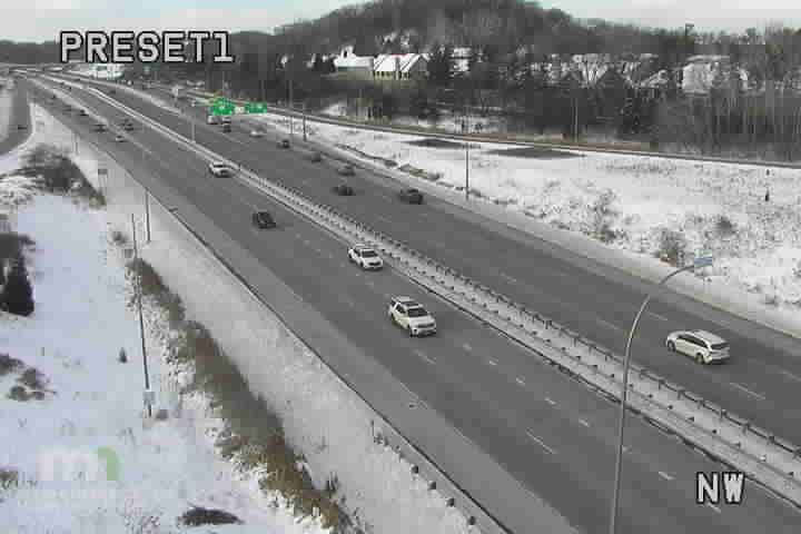 Edina: Indian Hills: MN 62: T.H.62 EB @ Gleason Rd