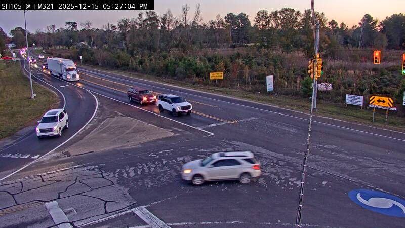 Ainsworth › East: SH-105 @ FM-321 - Cleveland