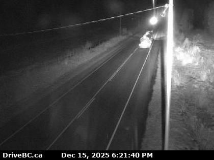 Area B › North: Highway 5 about 18 km northeast of Vavenby, looking northbound