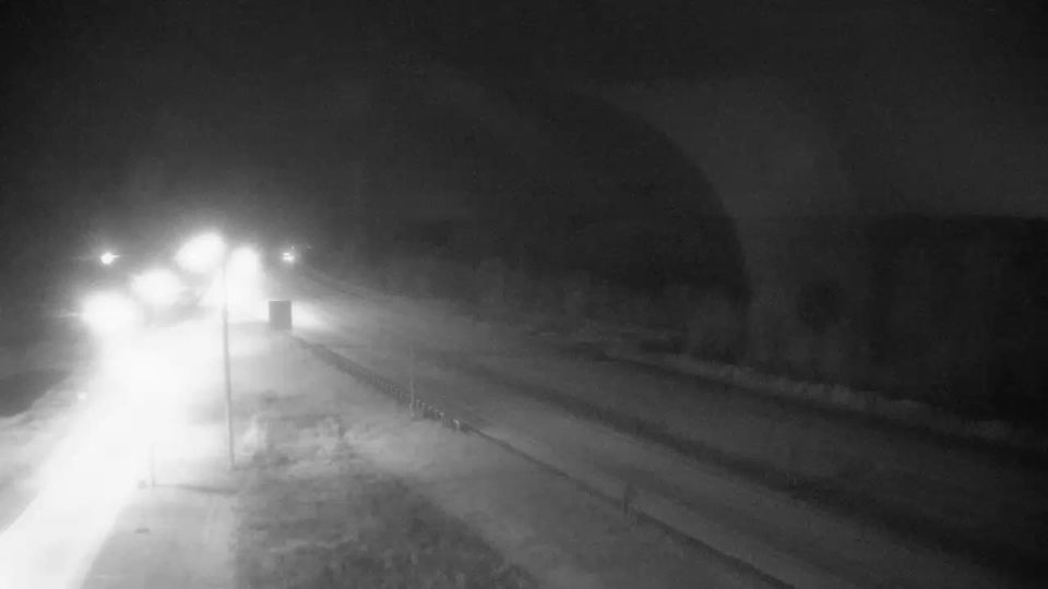 Warwick: US 301 @ SOUTH OF DE 299 SPLIT - MD LINE WEIGH STATION