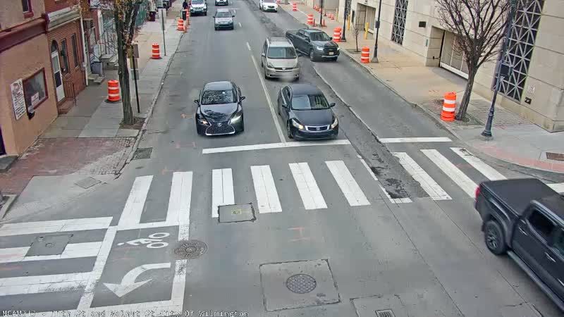 Wilmington: Upper East Side: WALNUT ST @ 11TH ST