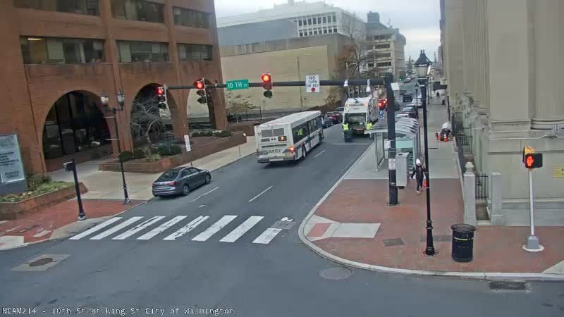 Wilmington: Rodney Square Historic District: KING ST @ 10TH ST