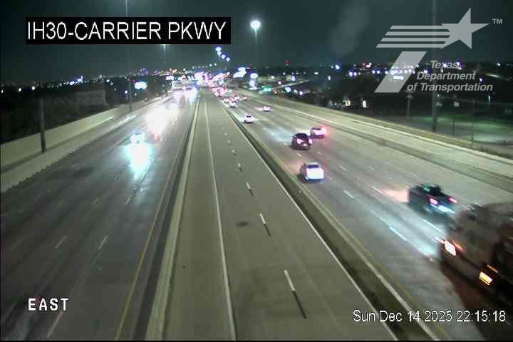 Grand Prairie › East: IH30 @ Carrier Pkwy