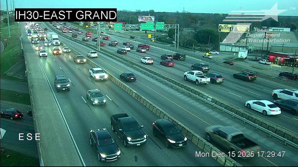 Dallas › East: IH30 @ East Grand