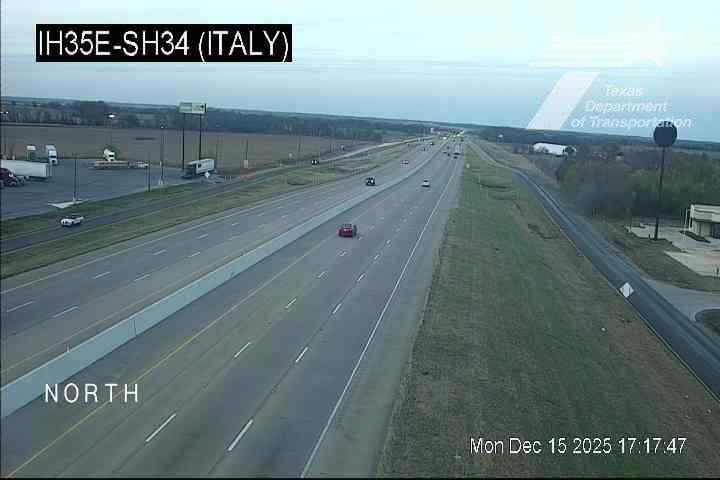 Italy › North: IH35E @ SH34