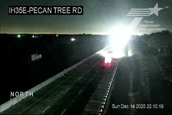 Forreston › North: IH35E @ Pecan Tree Rd