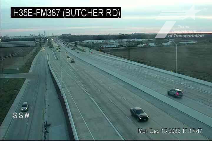 Waxahachie › North: IH35E @ FM387