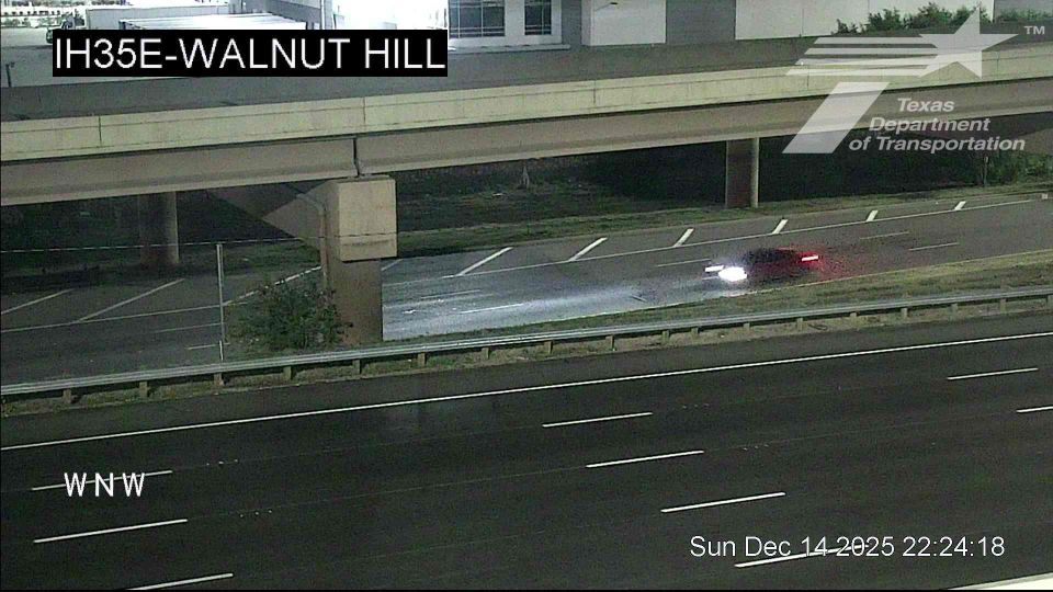 Dallas › North: IH35E @ Walnut Hill
