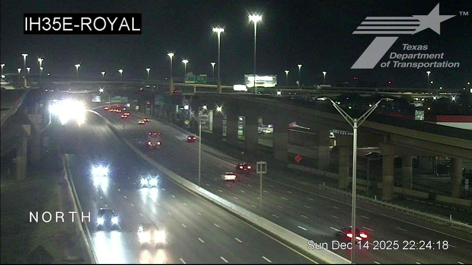 Dallas › North: IH35E @ Royal